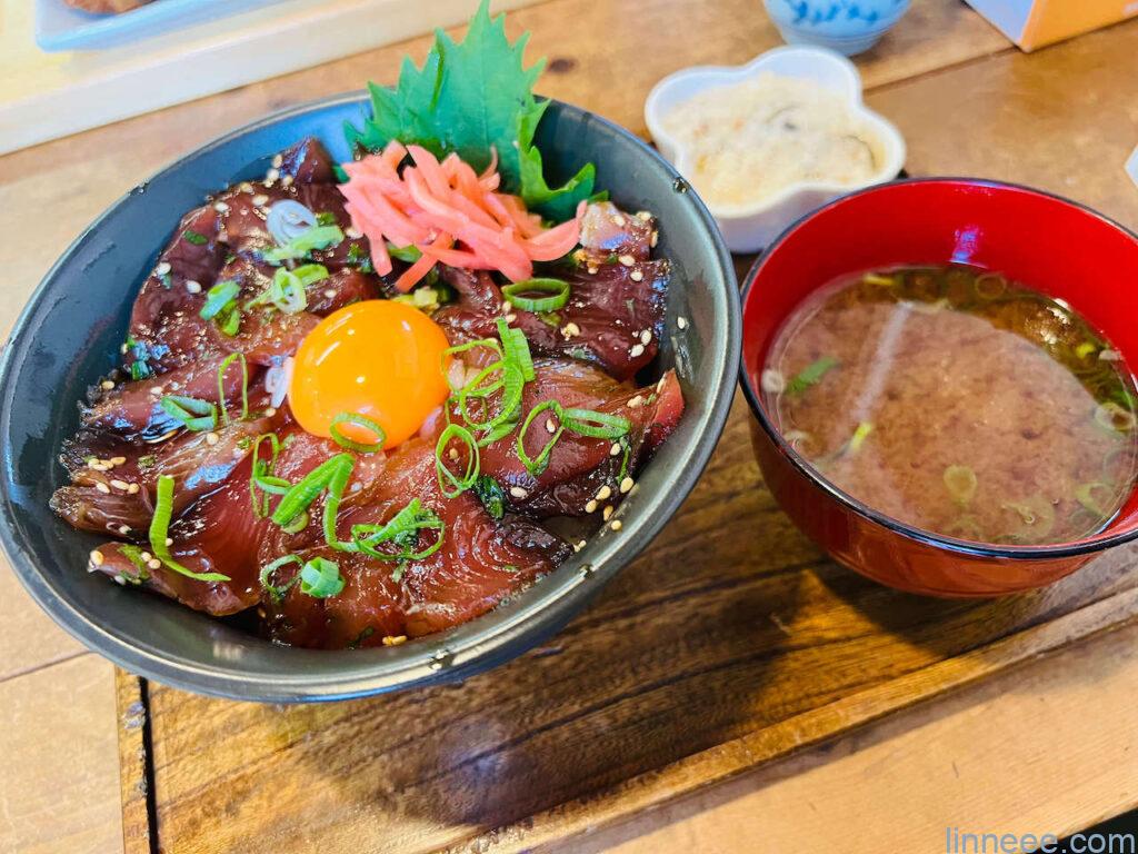 鳥羽風土のマグロ漬け丼